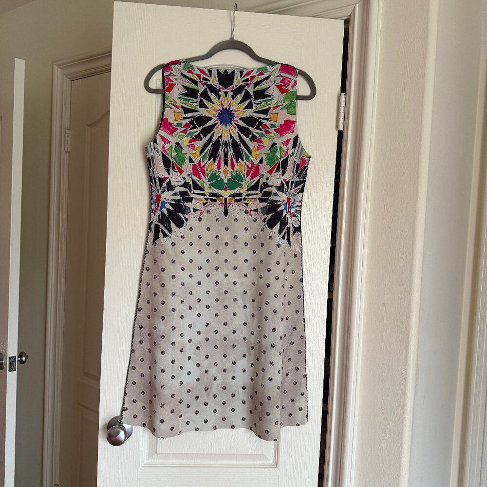 Animapop Reversible Dress with Geometric Pattern - Picture 2 of 6